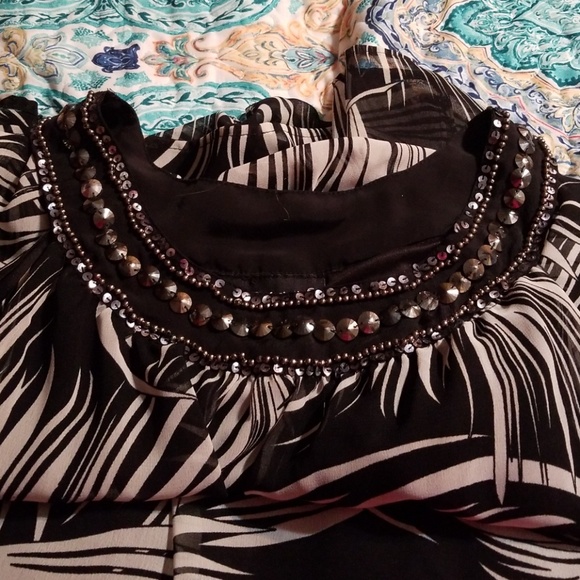 Dress - Picture 2 of 2